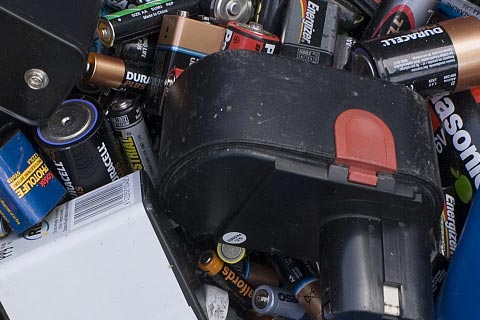 巴彦淖尔UPS蓄电池回收处理价格|锂离子电池回收设备